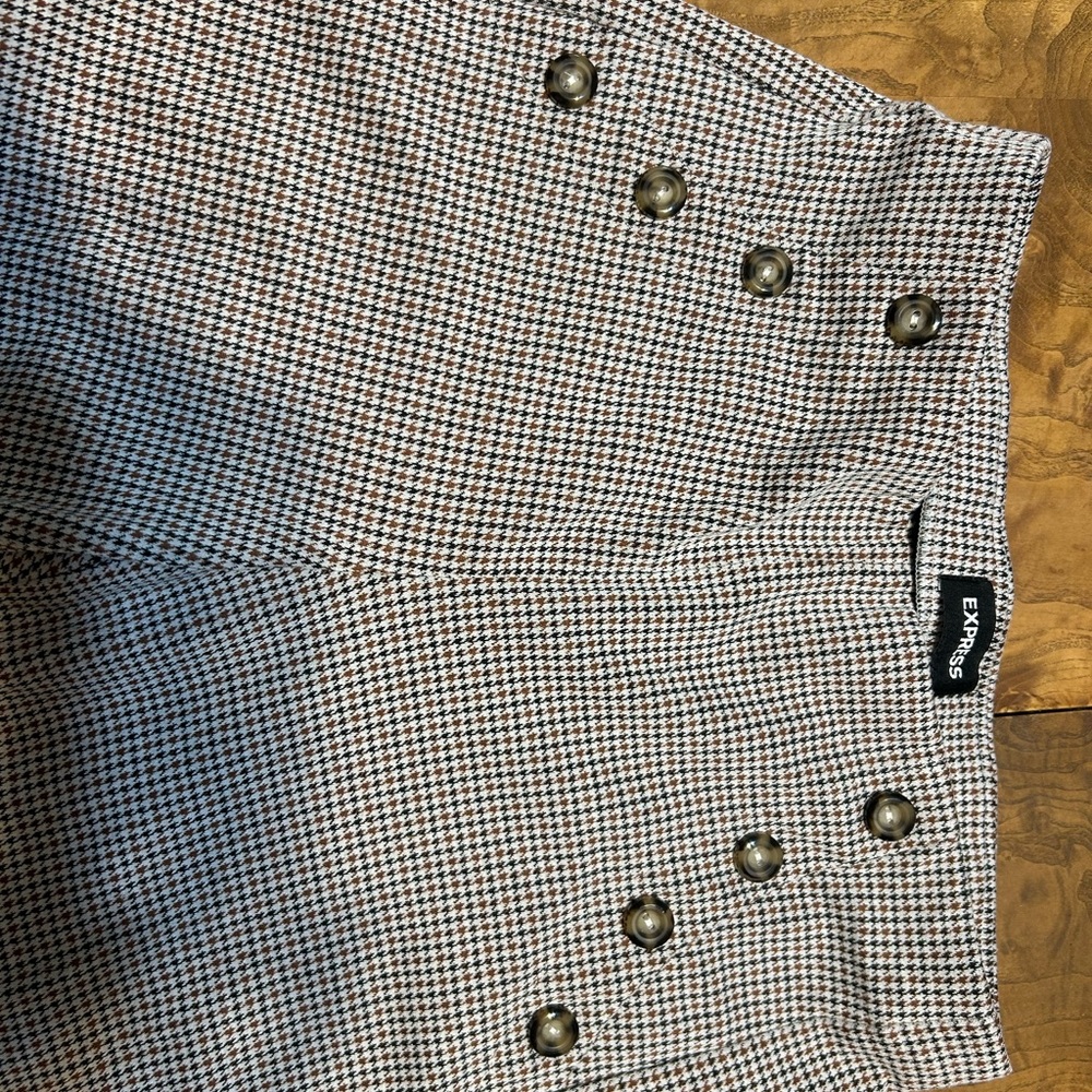 Express Houndstooth Button-Detail Pants